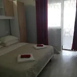 Zoran Bilic Apartment