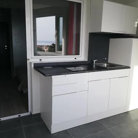 Zoran Bilic Apartment